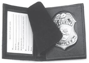 Badge & ID case RFID w/oval cutout